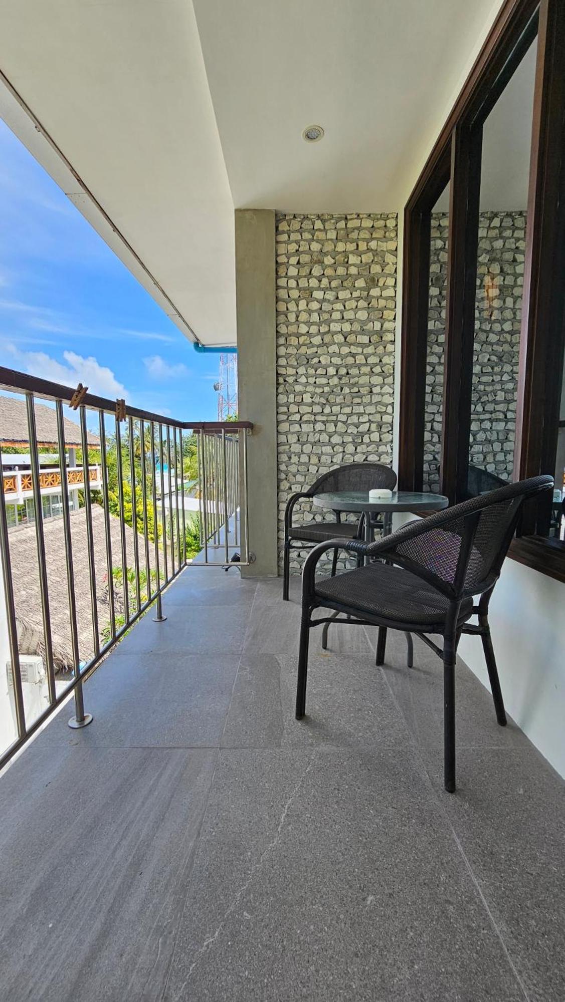 Dhigurah Cottage ภายนอก รูปภาพ
